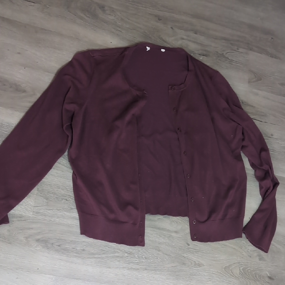 Elegant Women's Cardigan Sweater